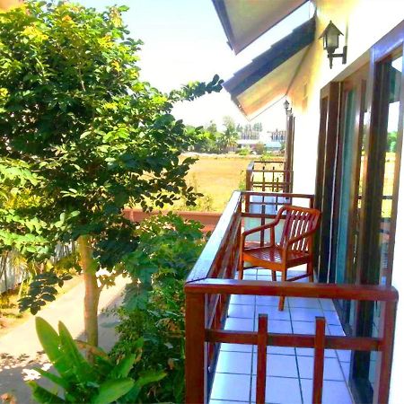 Thong Paeka Hotel Prasat 외부 사진